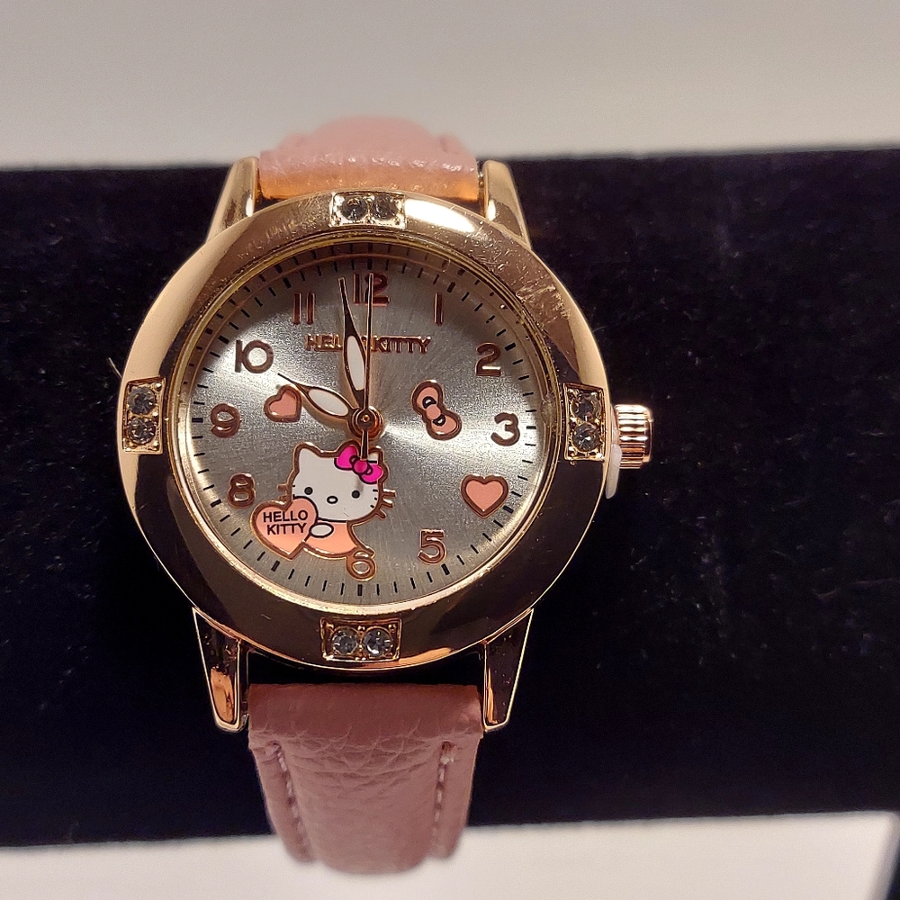 Hello Kitty Watch With Pink Strap
